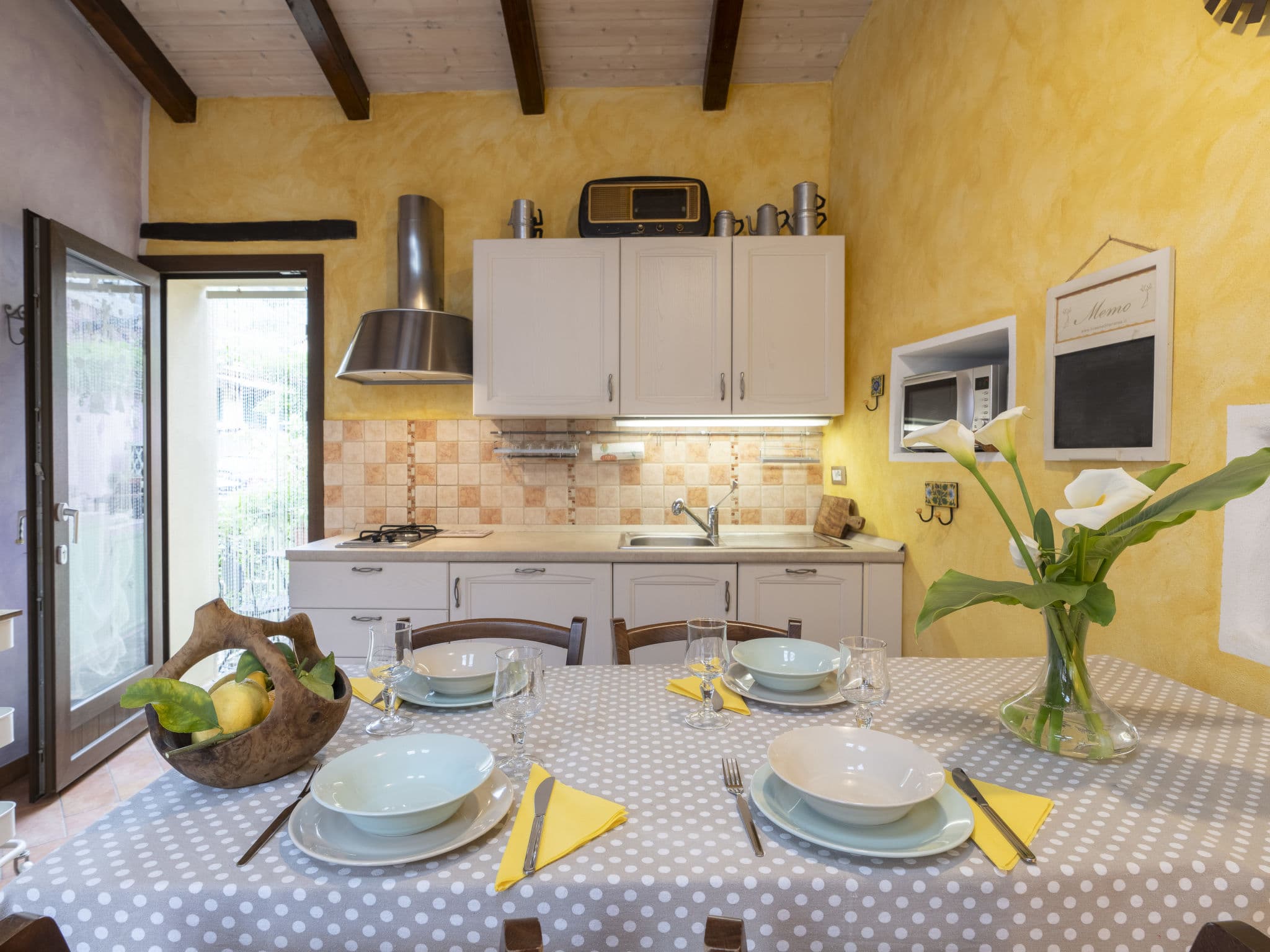 Kitchen / Dining Room