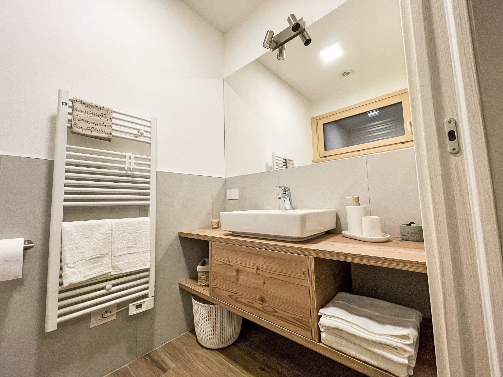 Bathroom / Wellness
