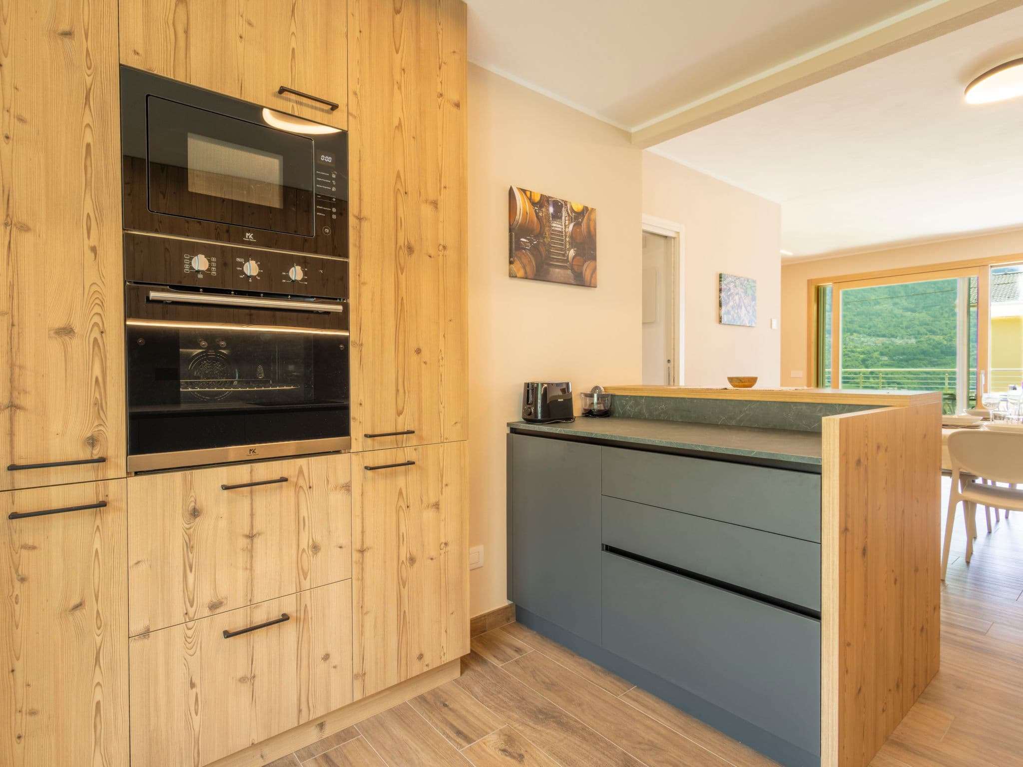Kitchen / Dining Room