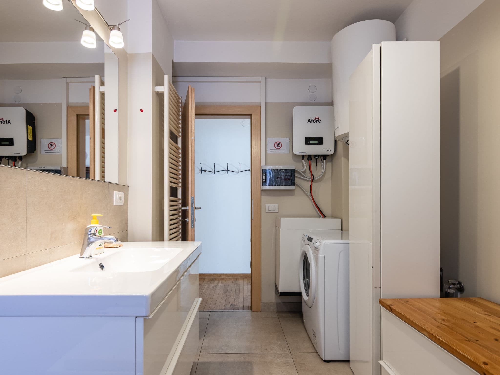 Bathroom / Wellness