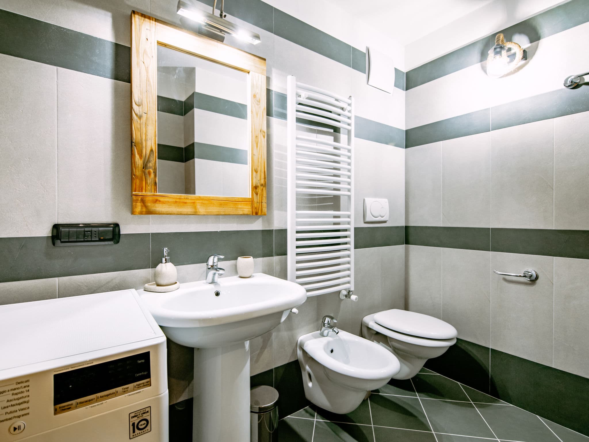 Bathroom / Wellness