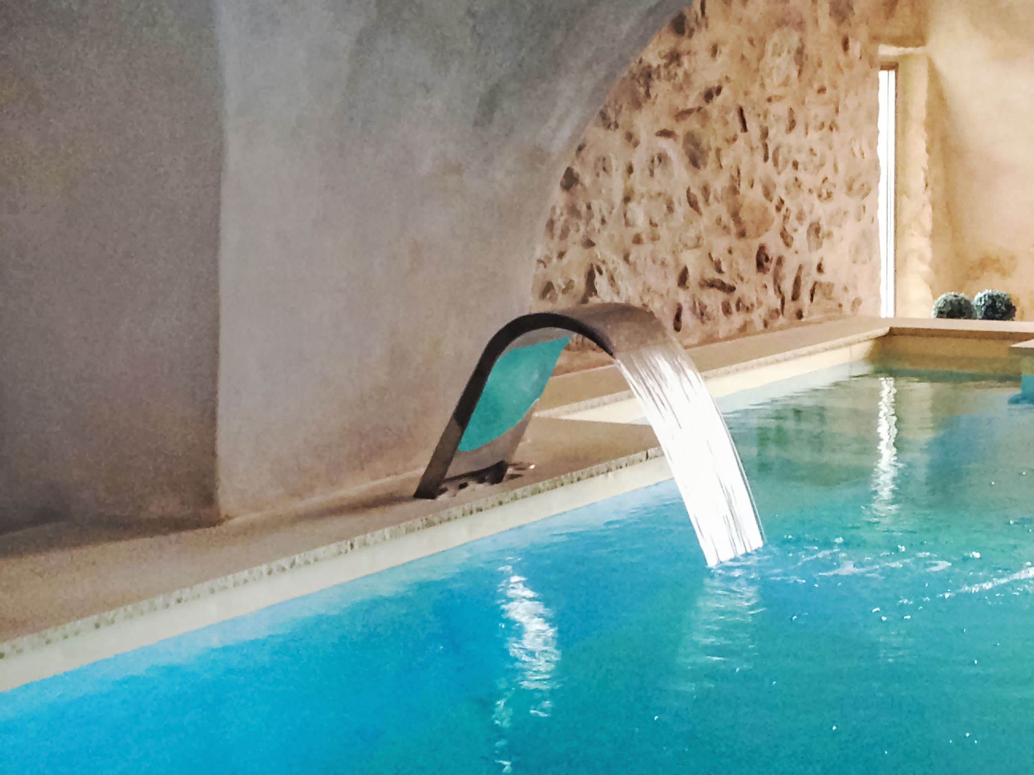 Pool Indoor