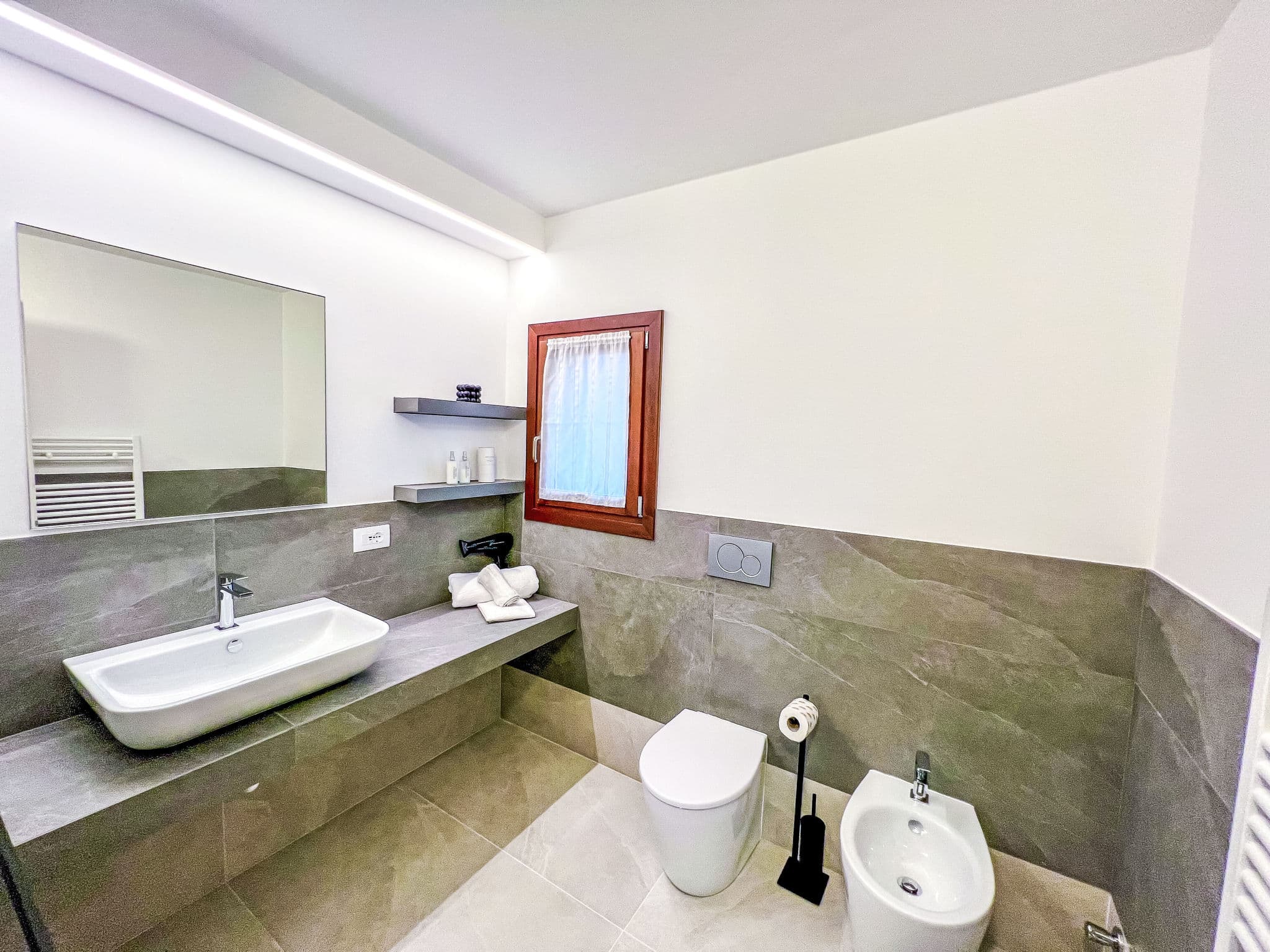 Bathroom / Wellness
