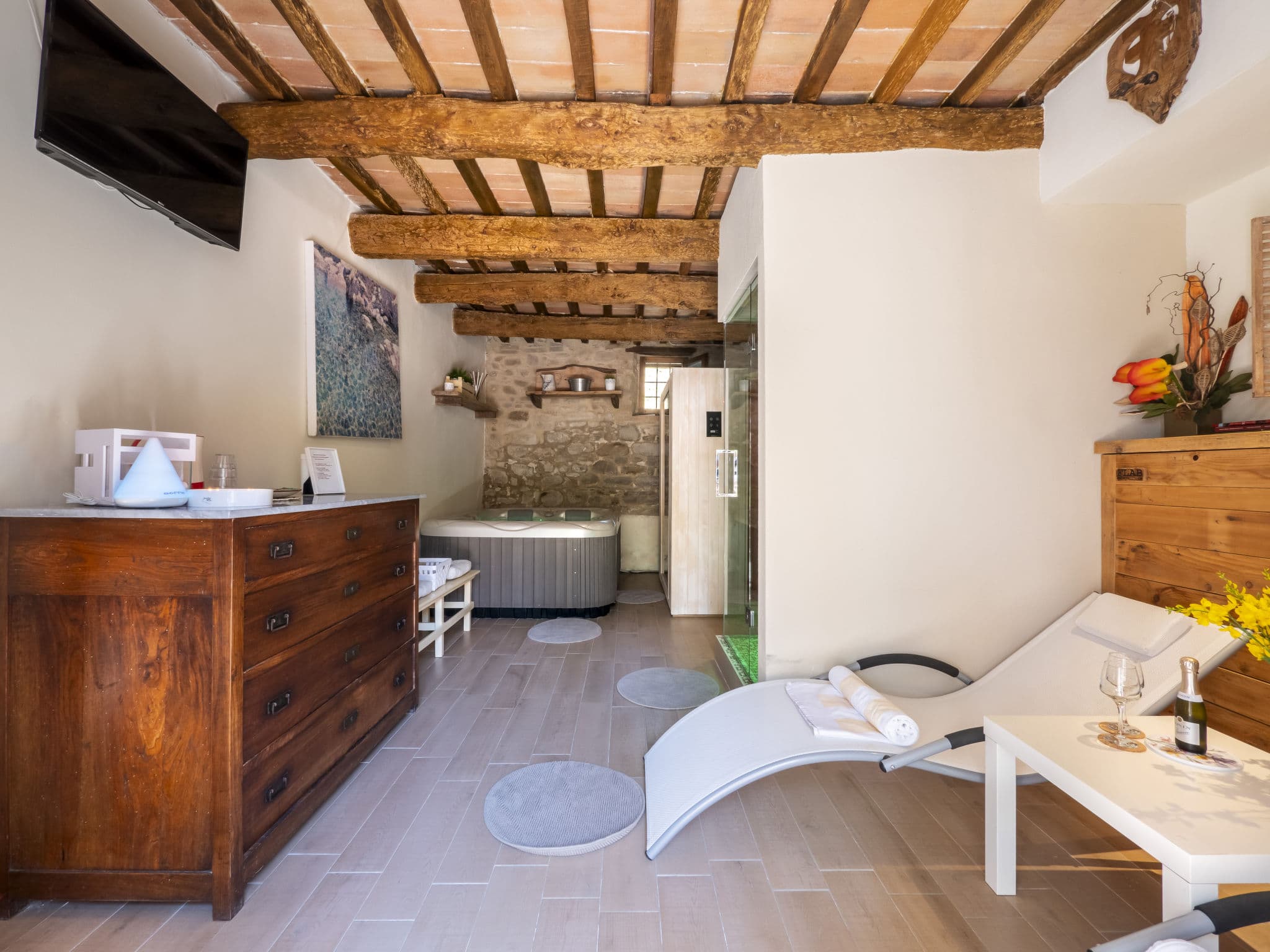 Bathroom / Wellness