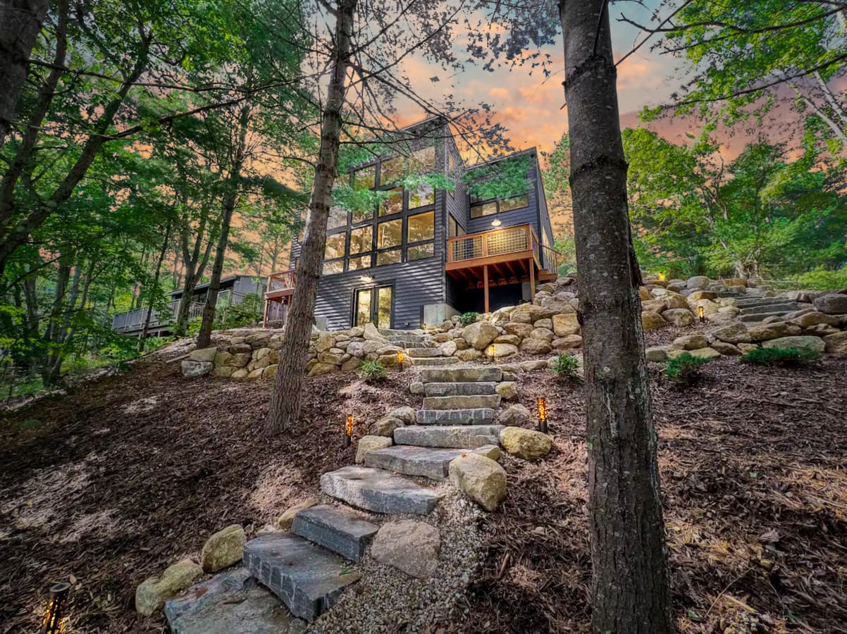 StoneWater | Brand New | Private Lakefront + Fire