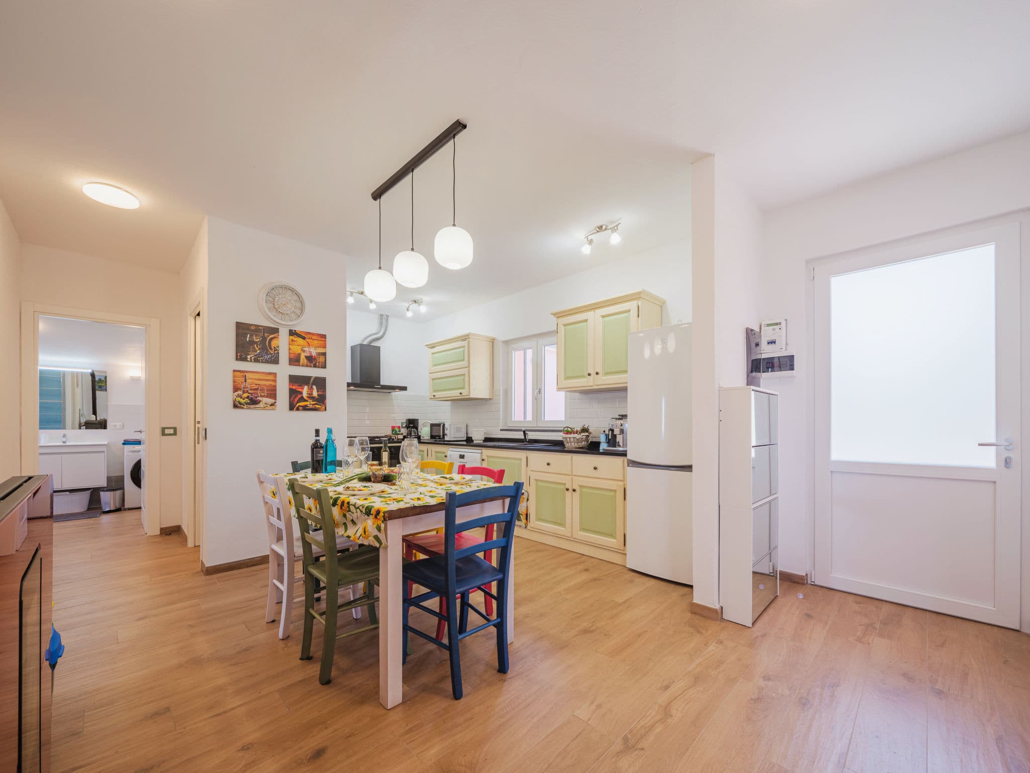 Kitchen / Dining Room