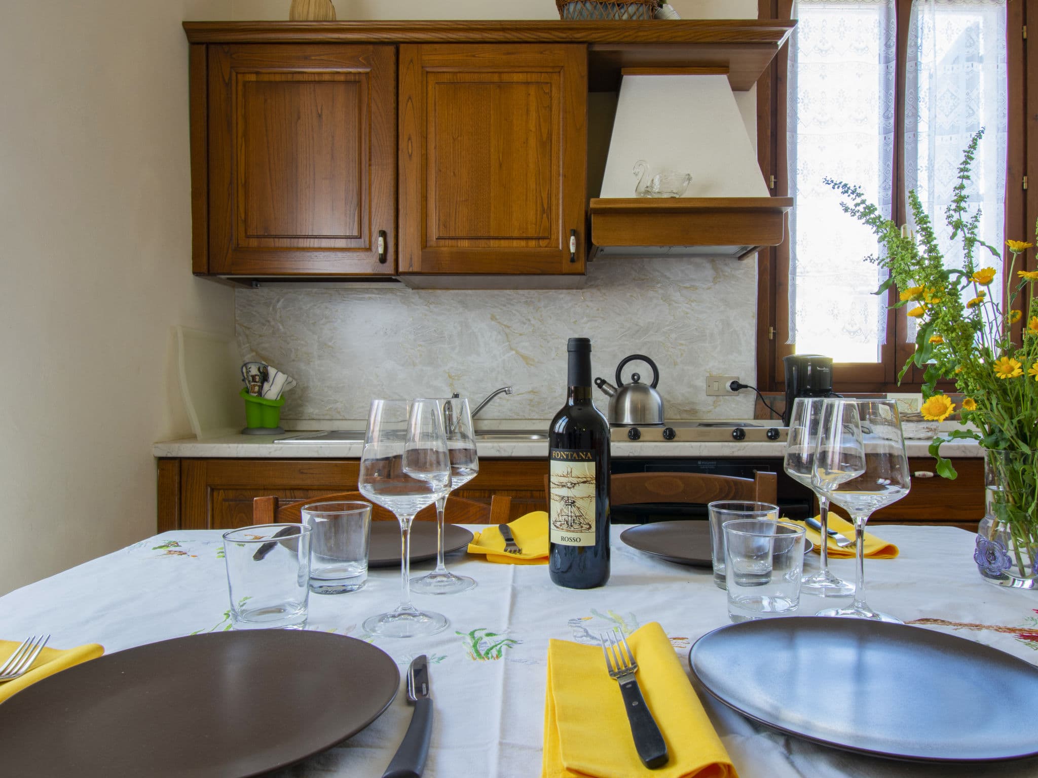 Kitchen / Dining Room