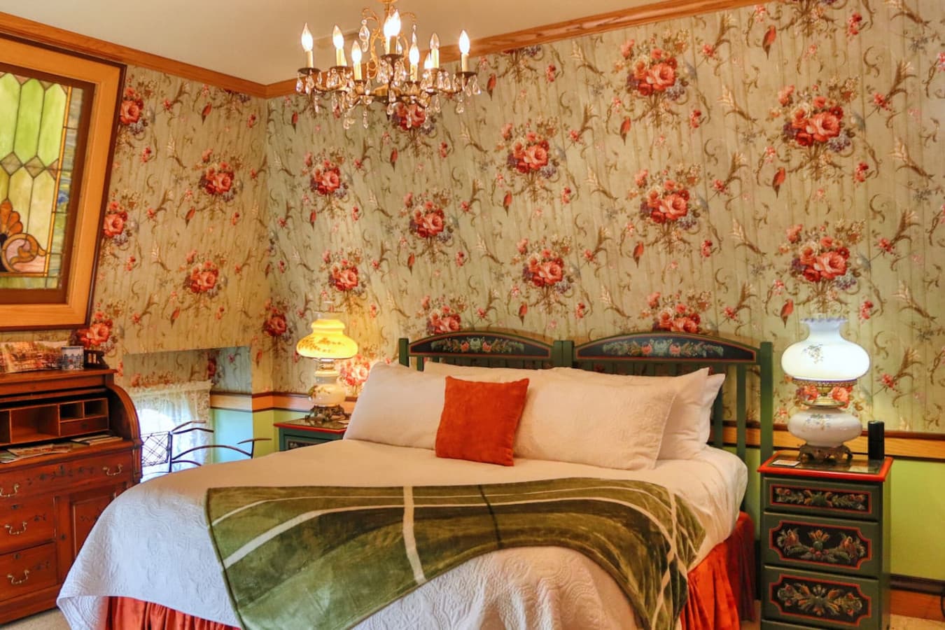 The Bicycle Suite at Pella Mansion