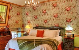 The Bicycle Suite at Pella Mansion