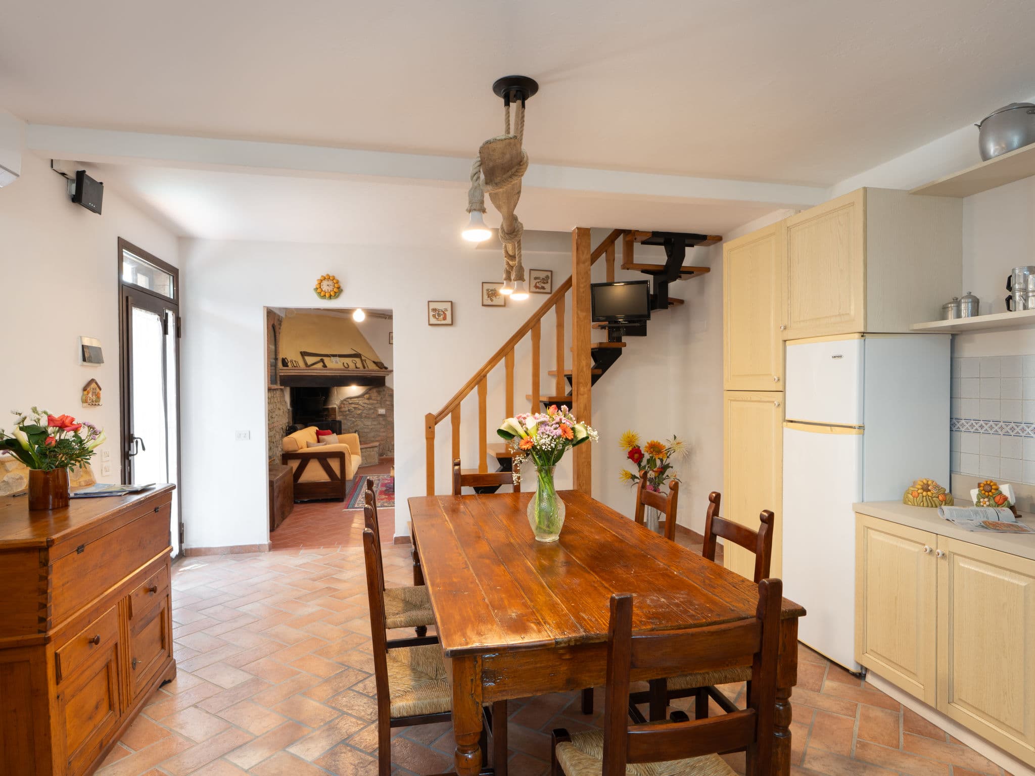 Kitchen / Dining Room