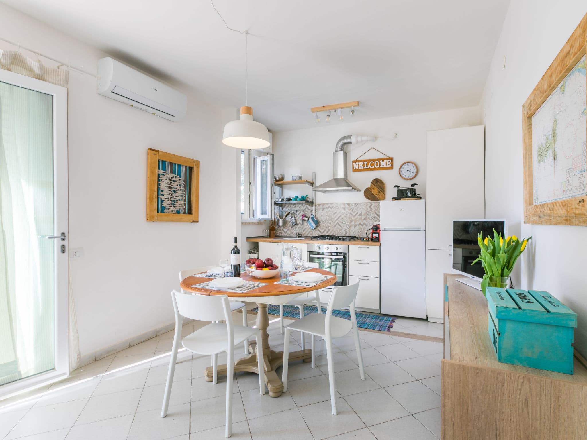 Kitchen / Dining Room