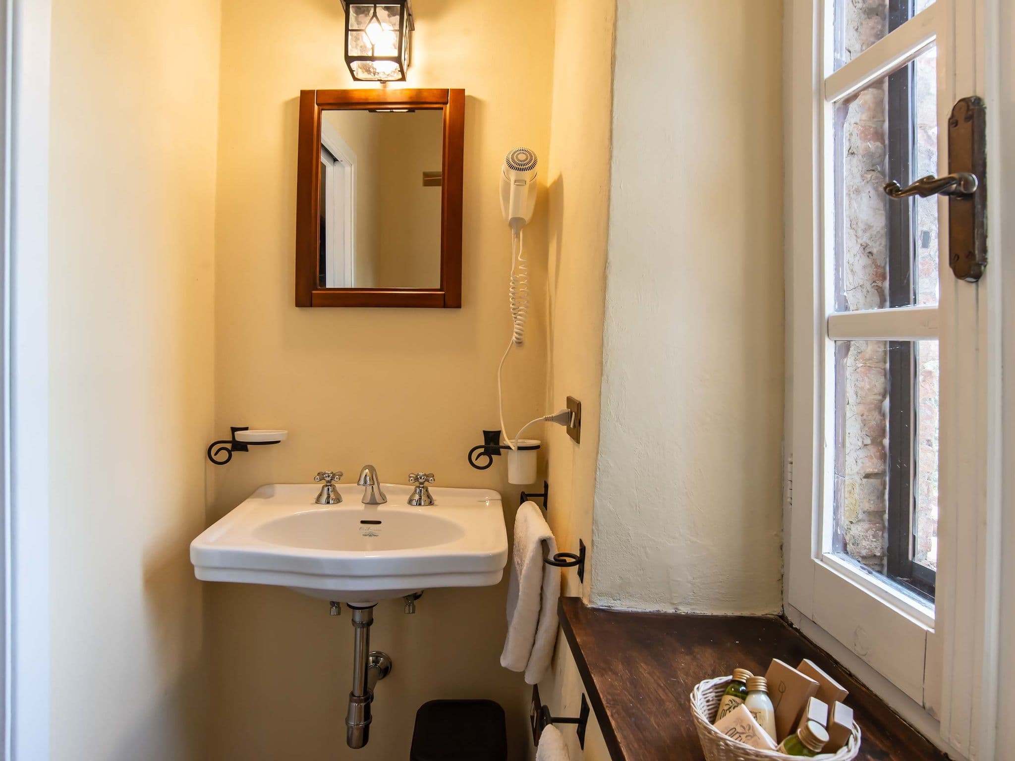 Bathroom / Wellness