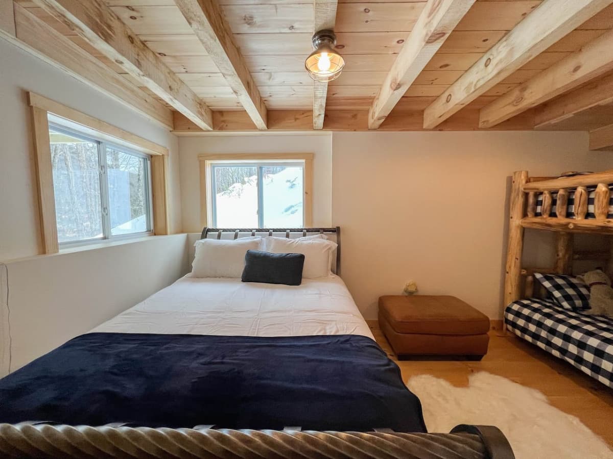 second bedroom
