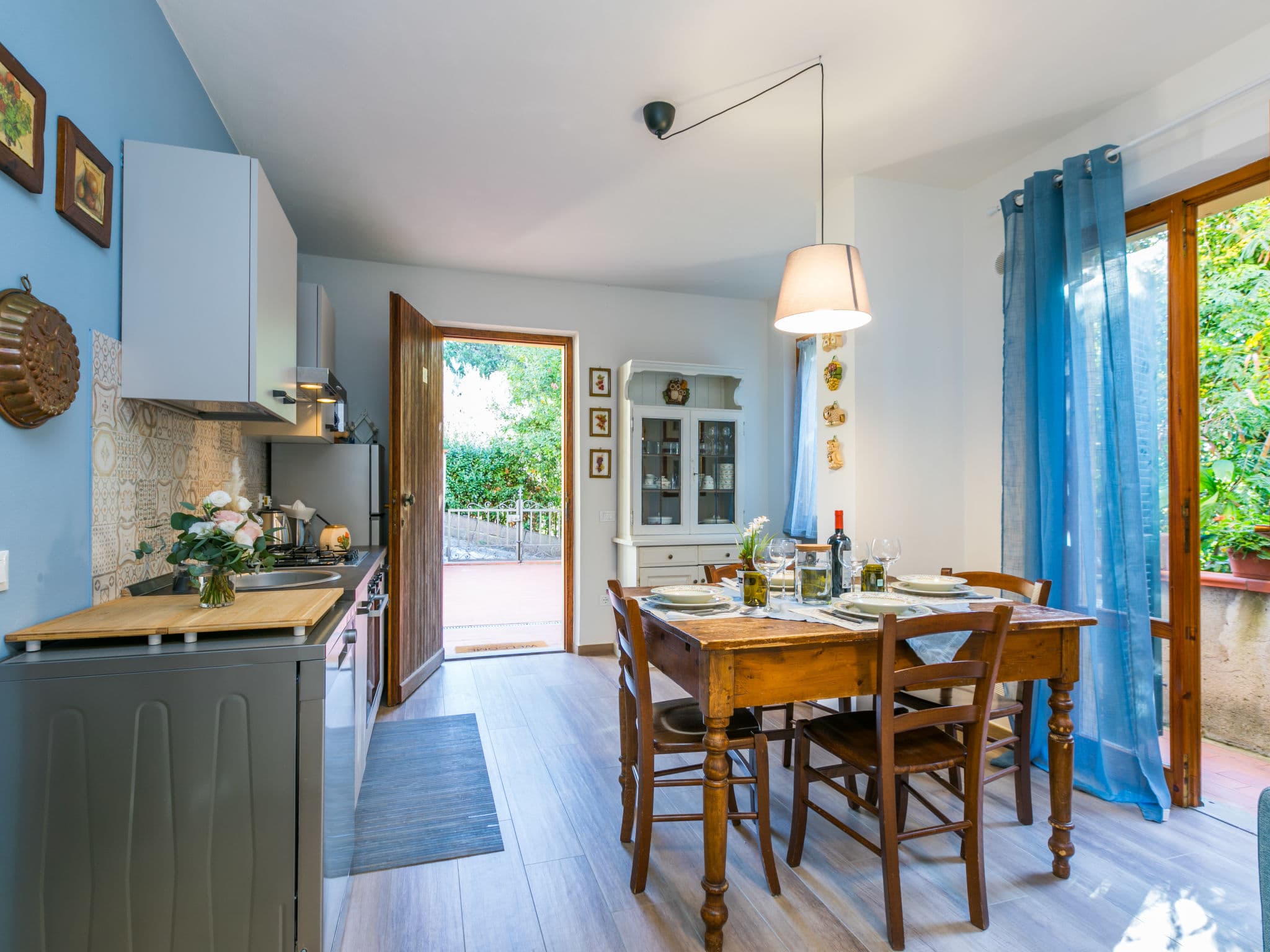 Kitchen / Dining Room