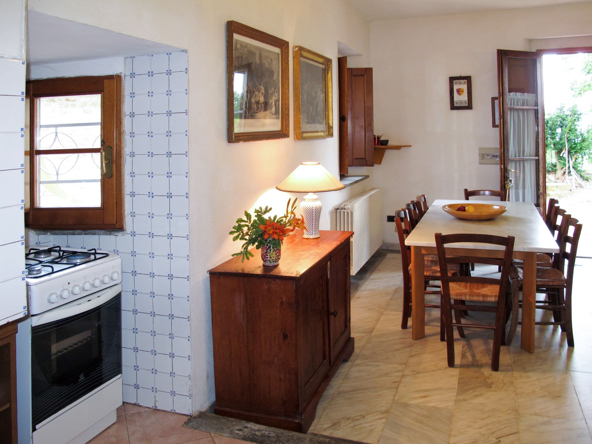 Kitchen / Dining Room