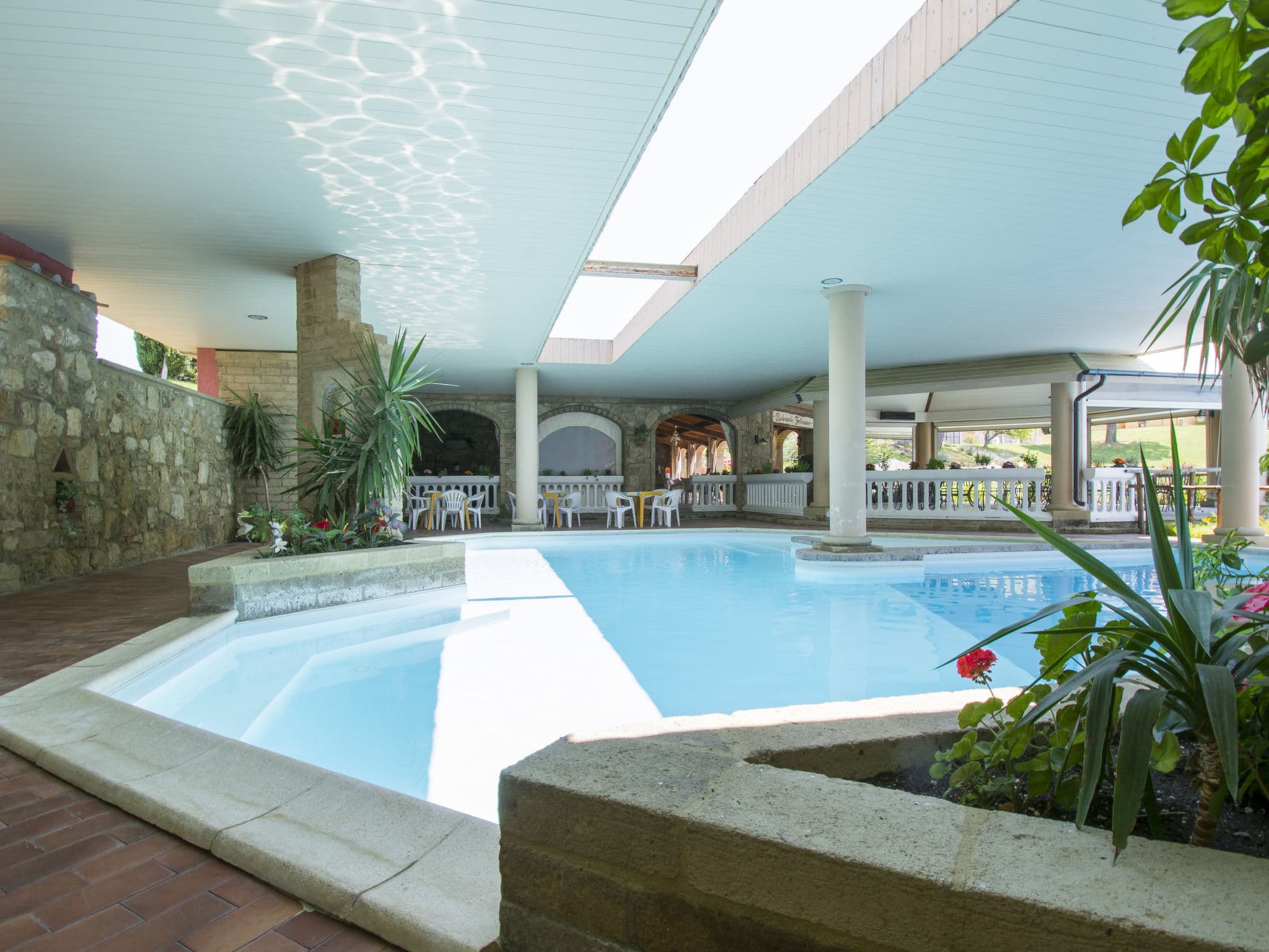 Pool Indoor