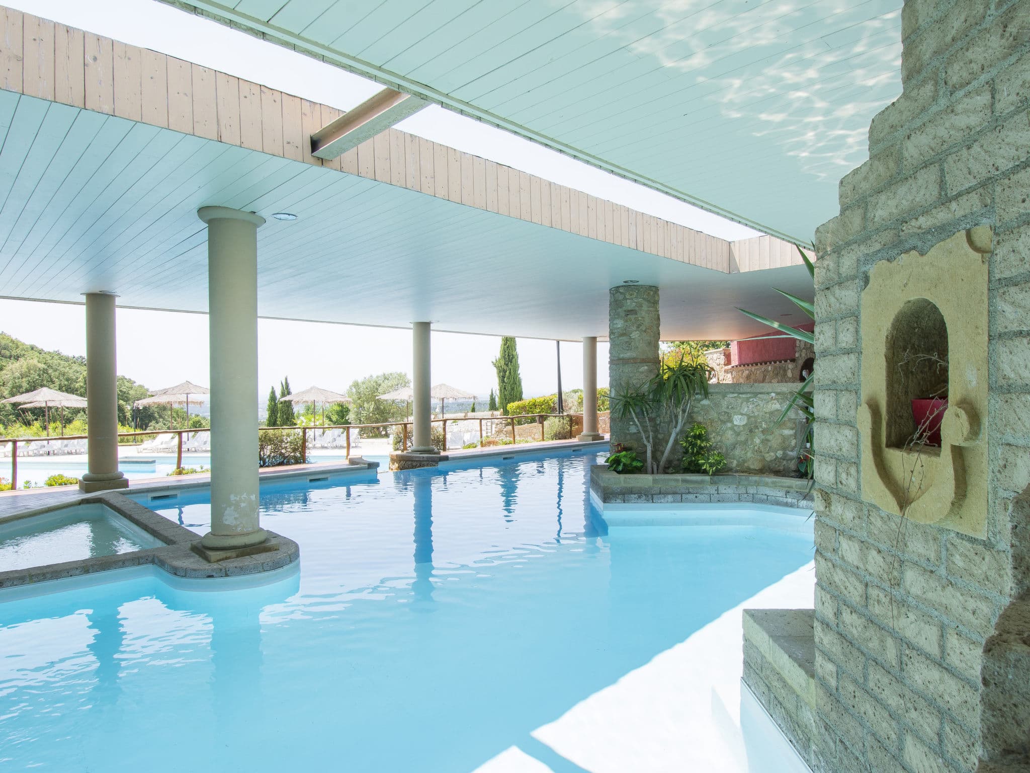 Pool Indoor