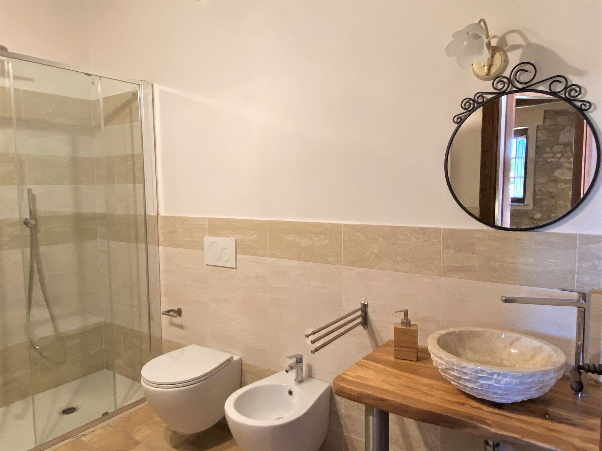 Bathroom / Wellness