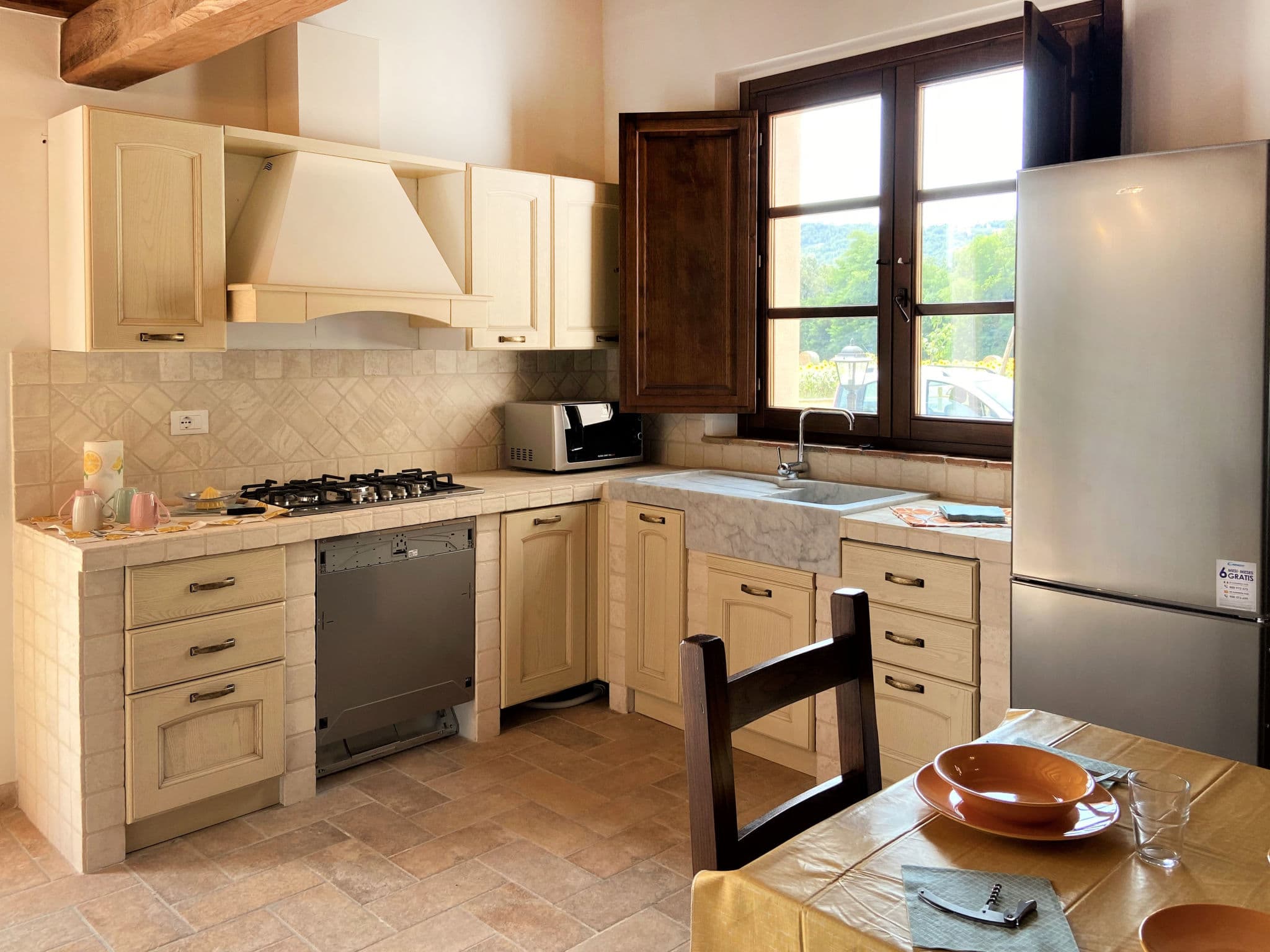 Kitchen / Dining Room