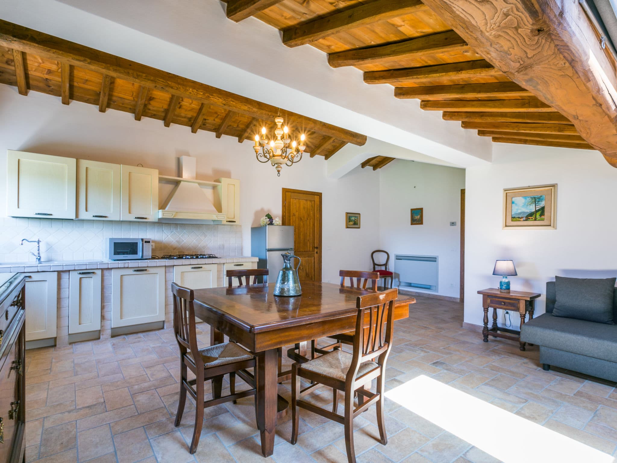 Kitchen / Dining Room