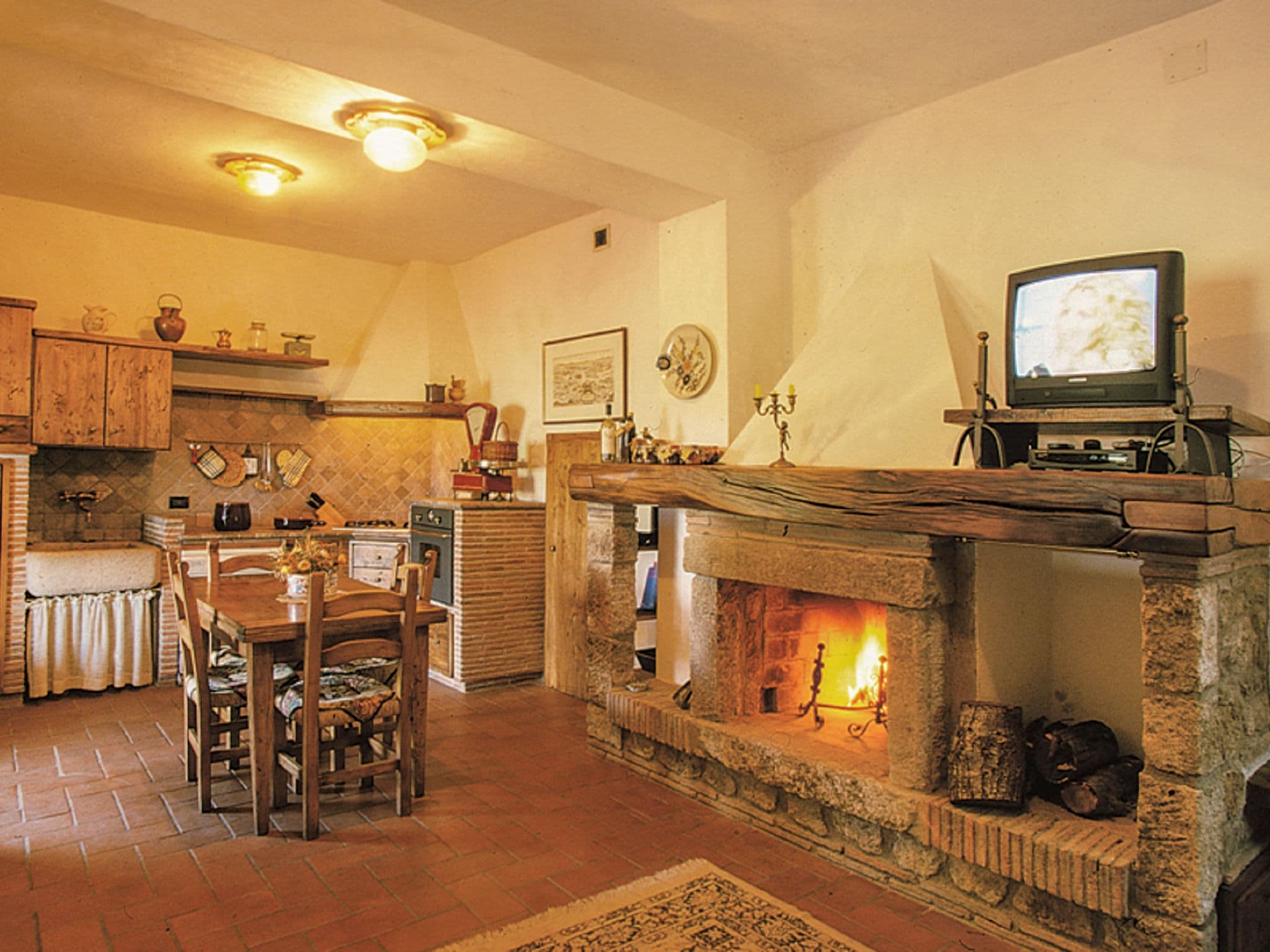 Kitchen / Dining Room