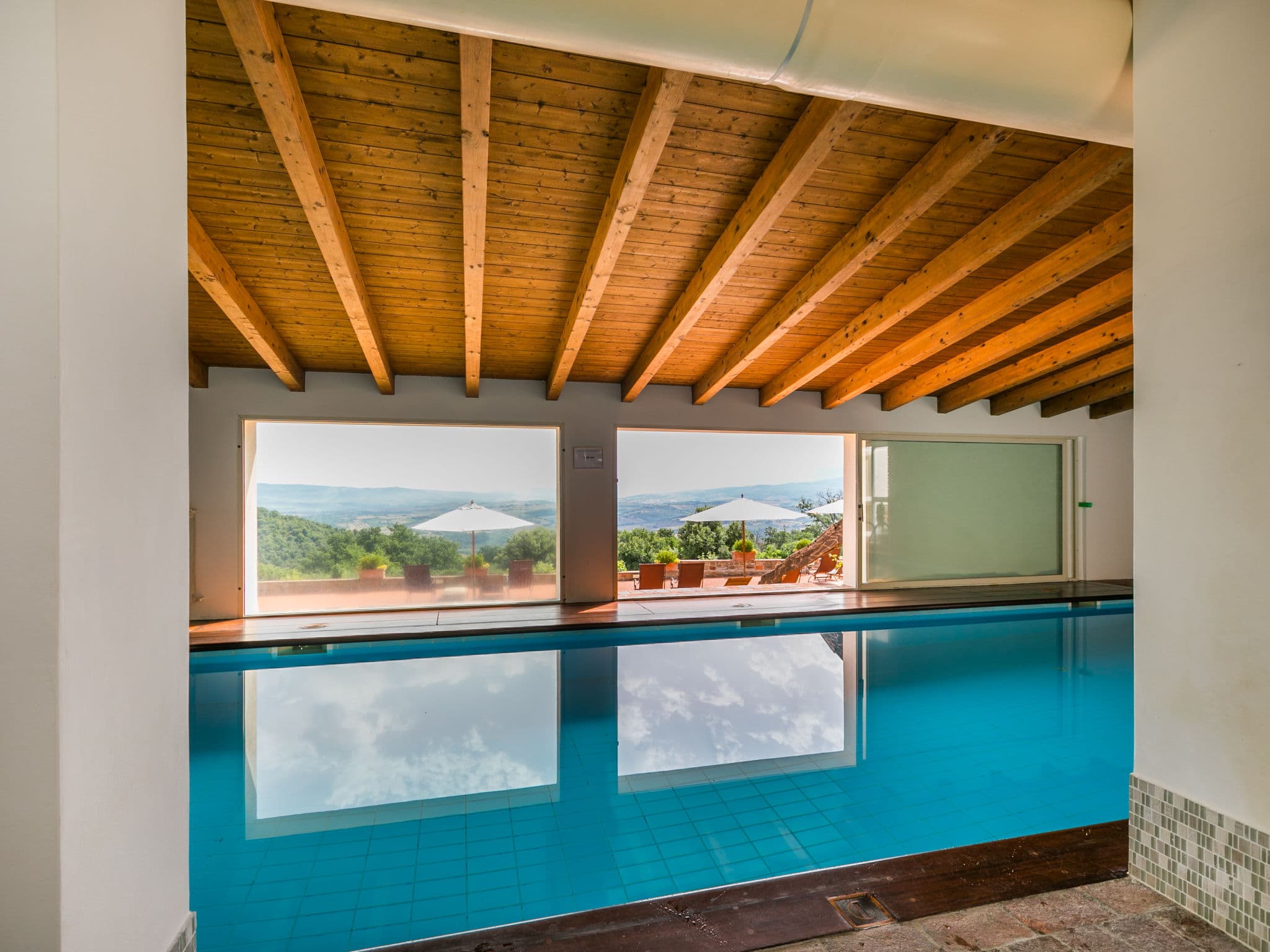 Pool Indoor