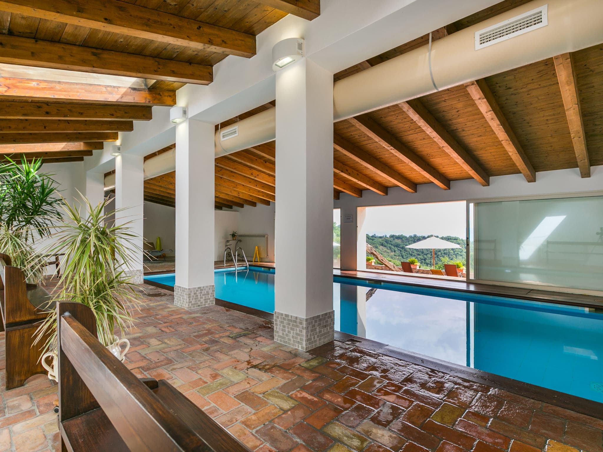 Pool Indoor
