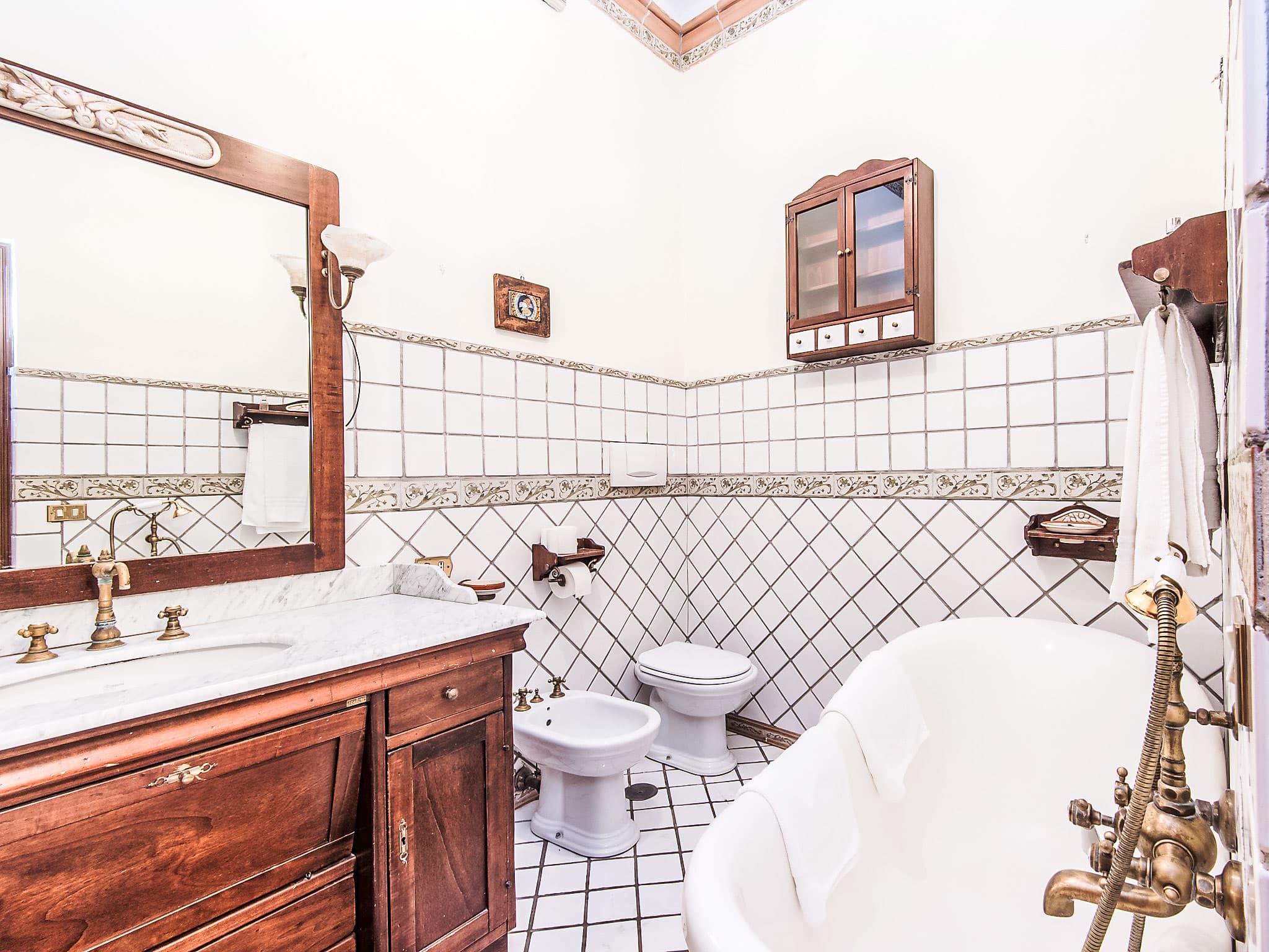 Bathroom / Wellness