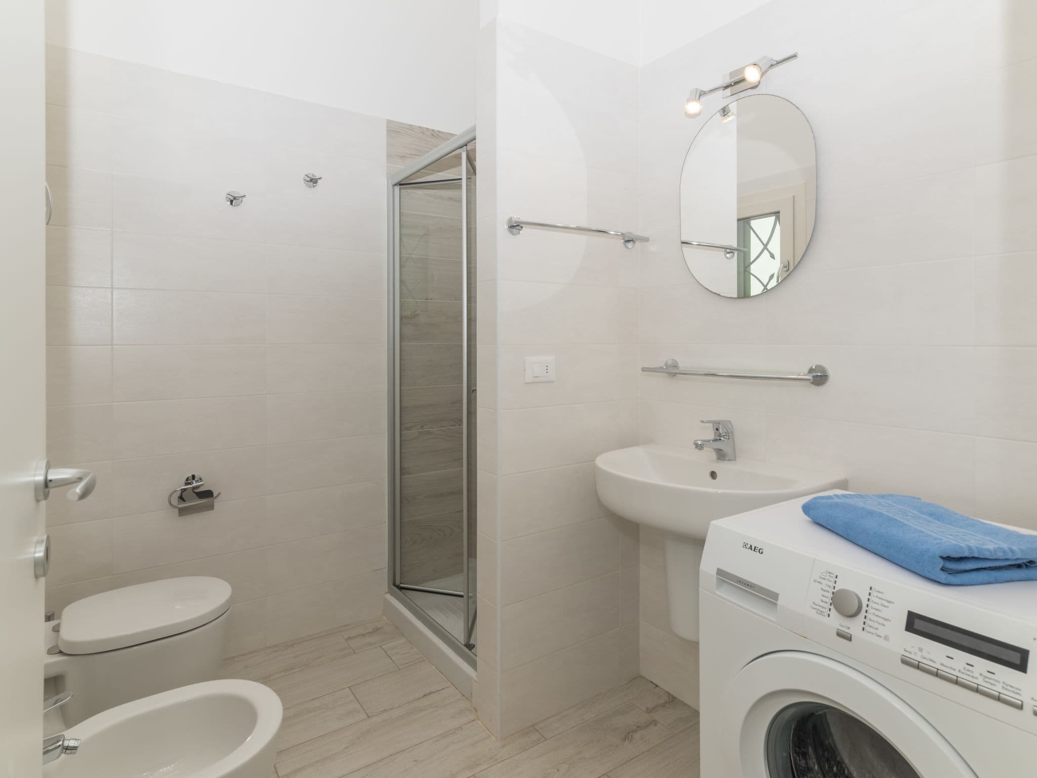 Bathroom / Wellness
