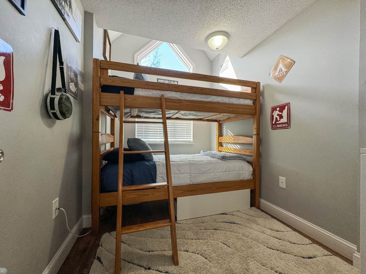 Gallery Image 32