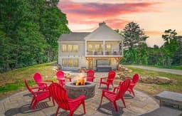 Birch Haus | New Luxury Home w/ Views & Hot Tub