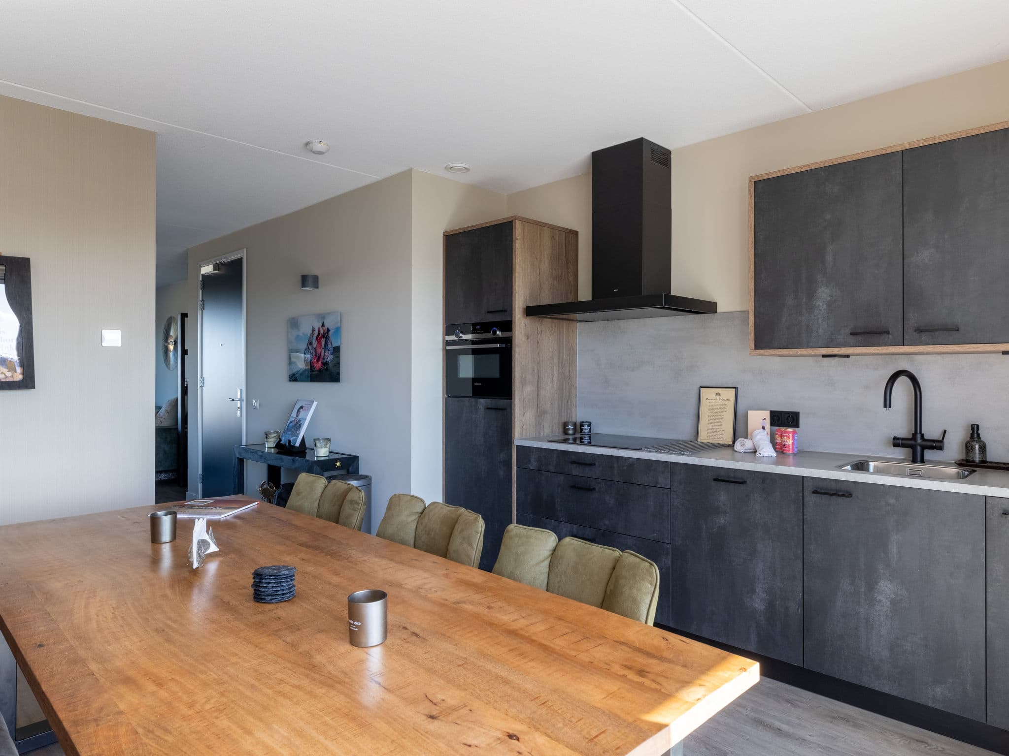 Kitchen / Dining Room