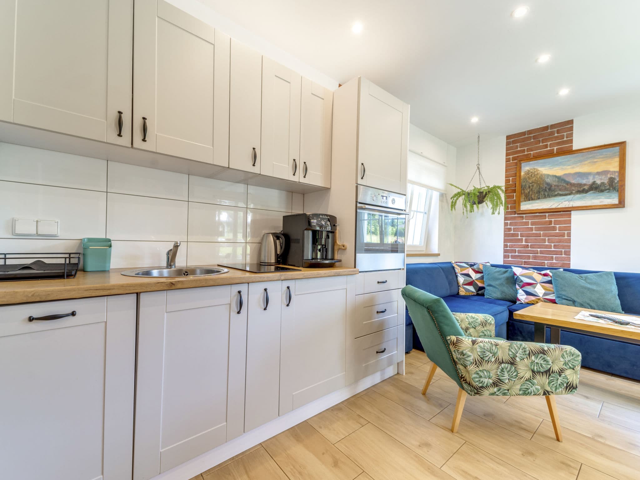 Kitchen / Dining Room