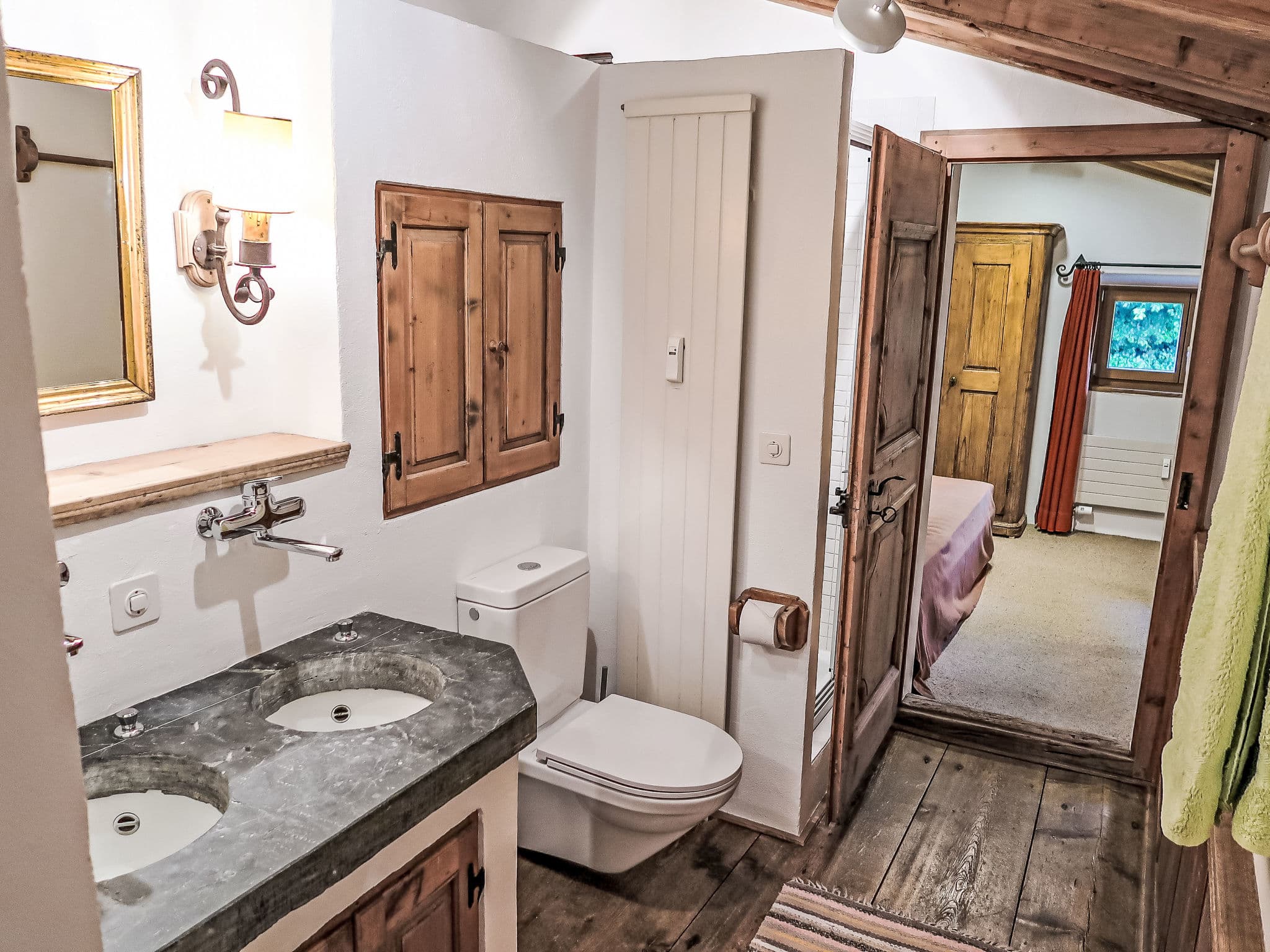 Bathroom / Wellness