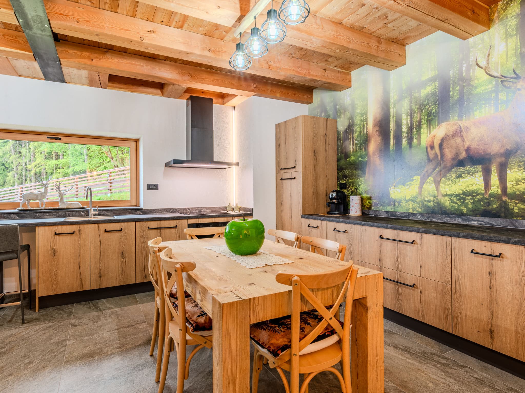 Kitchen / Dining Room