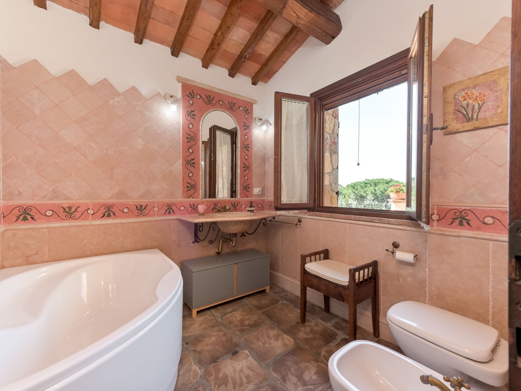 Bathroom / Wellness