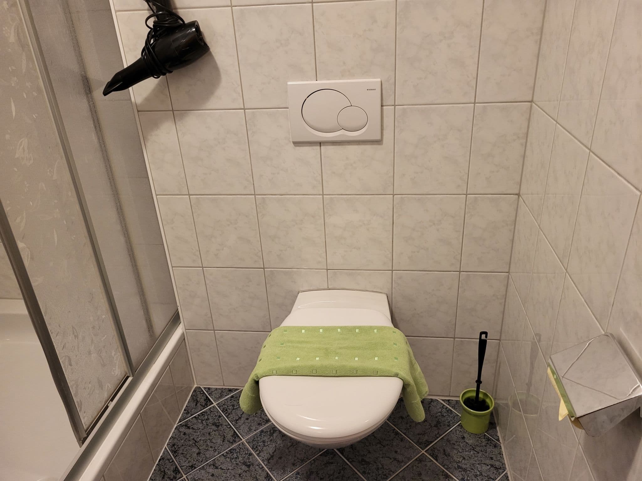 Bathroom / Wellness
