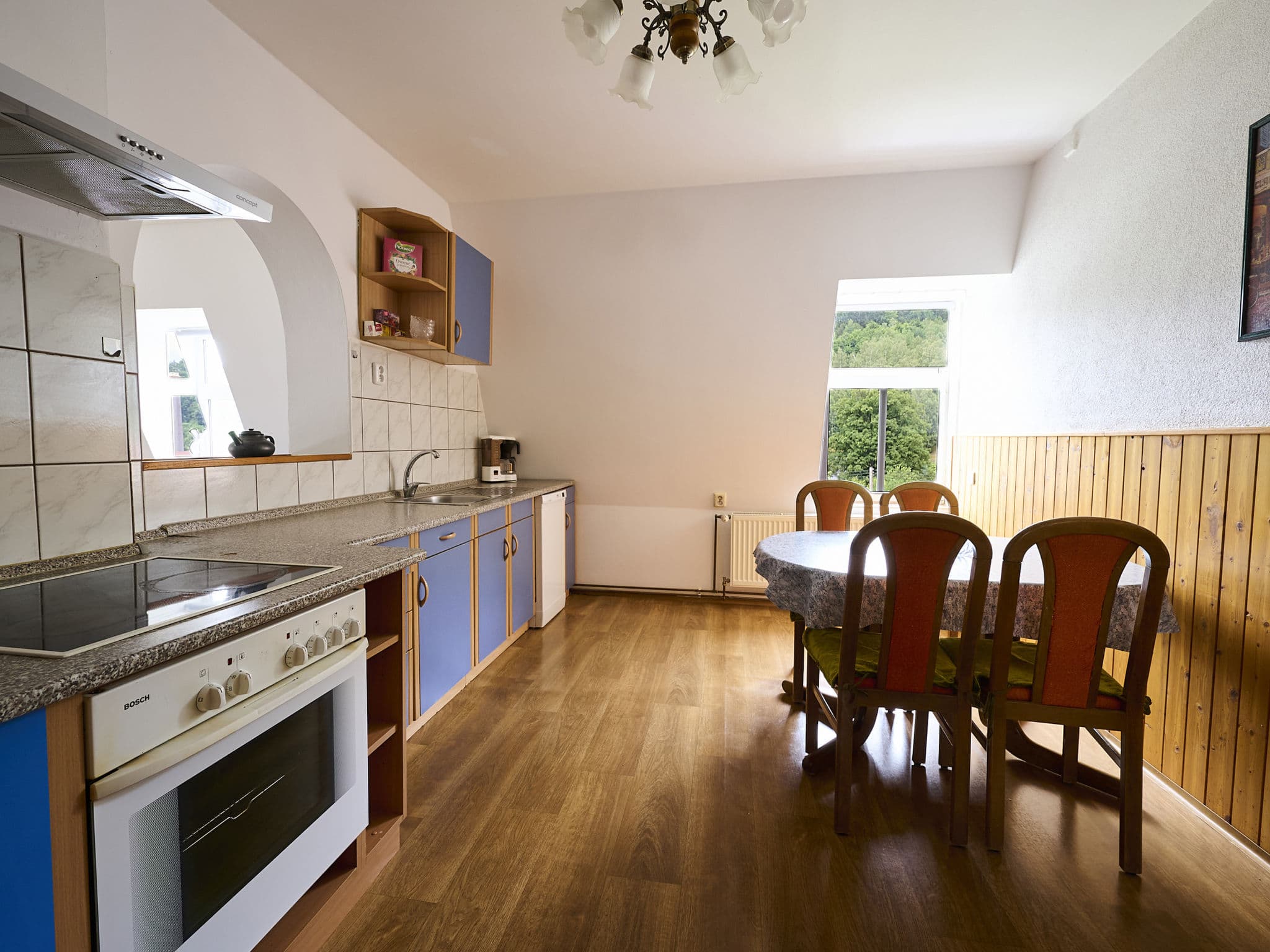 Kitchen / Dining Room