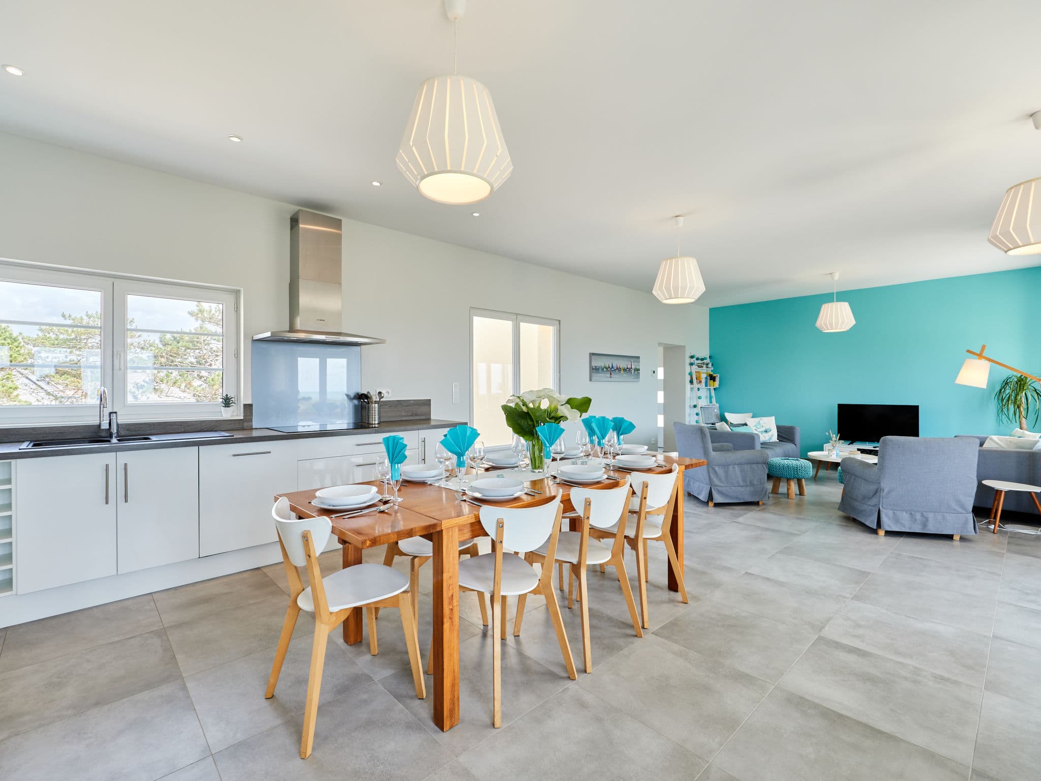 Kitchen / Dining Room
