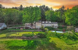 Hillcrest | 100+ Acres, Pool, Views & Sleeps 22