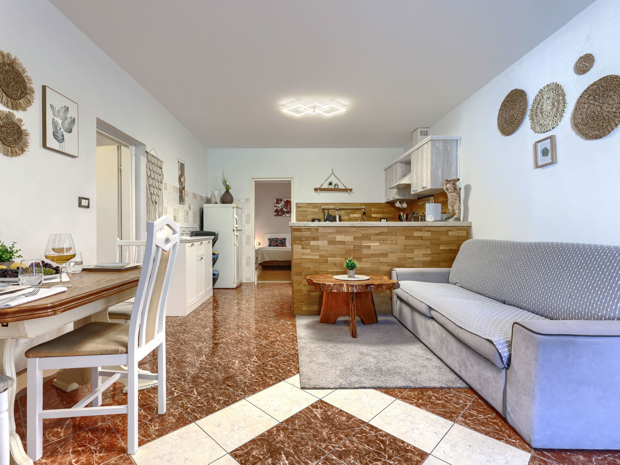 Kitchen / Dining Room