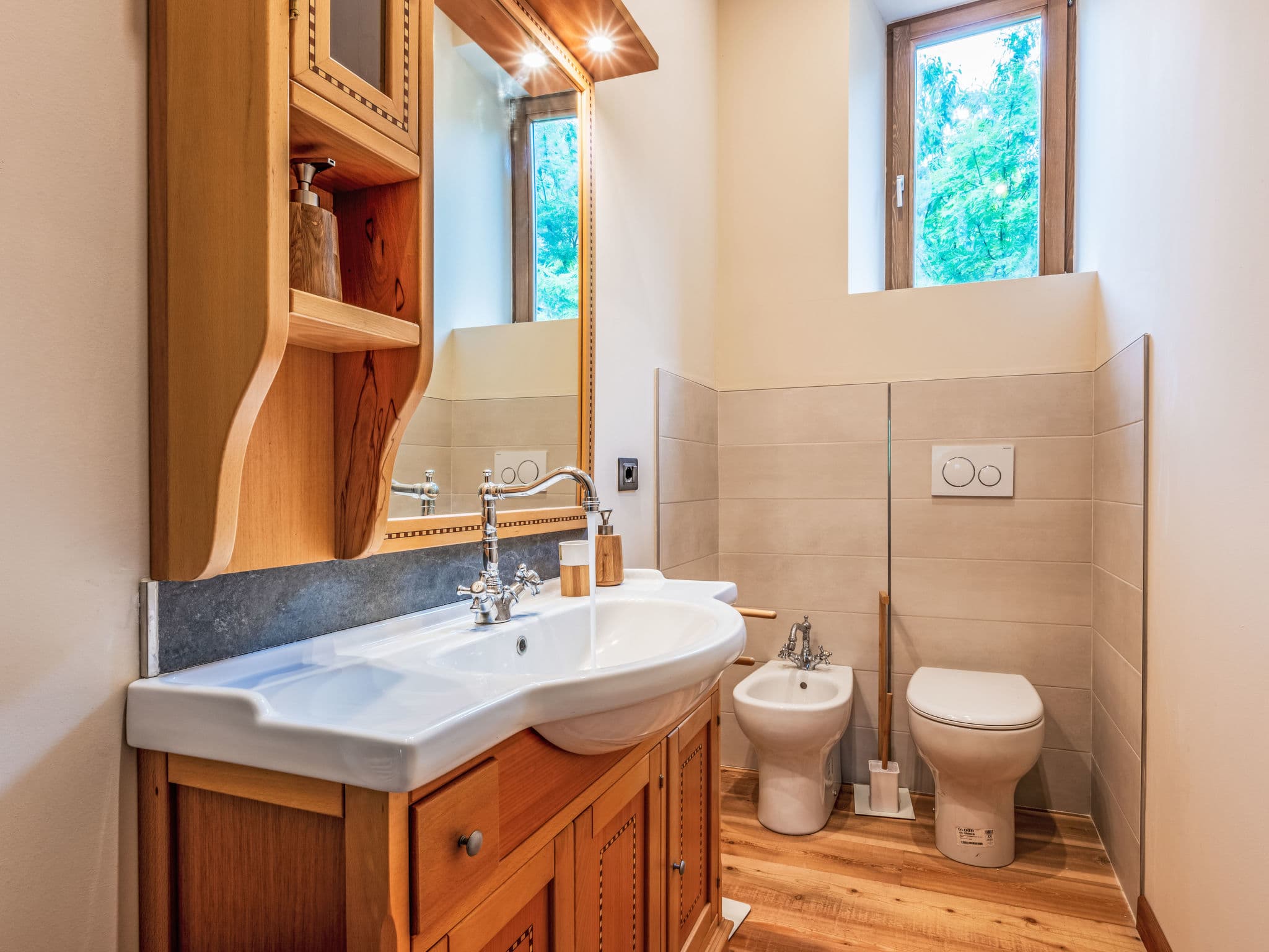 Bathroom / Wellness