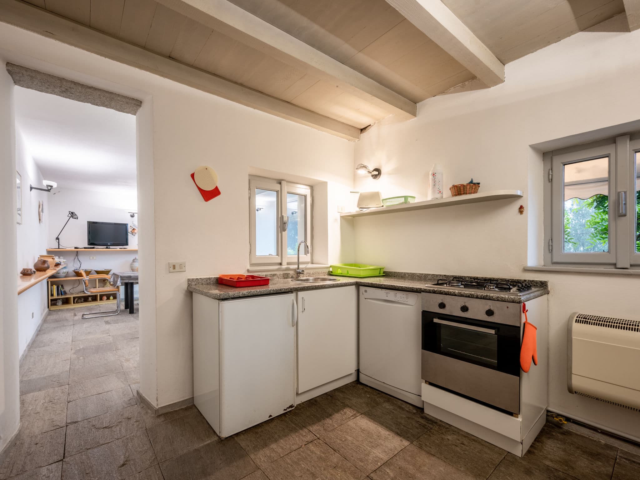 Kitchen / Dining Room