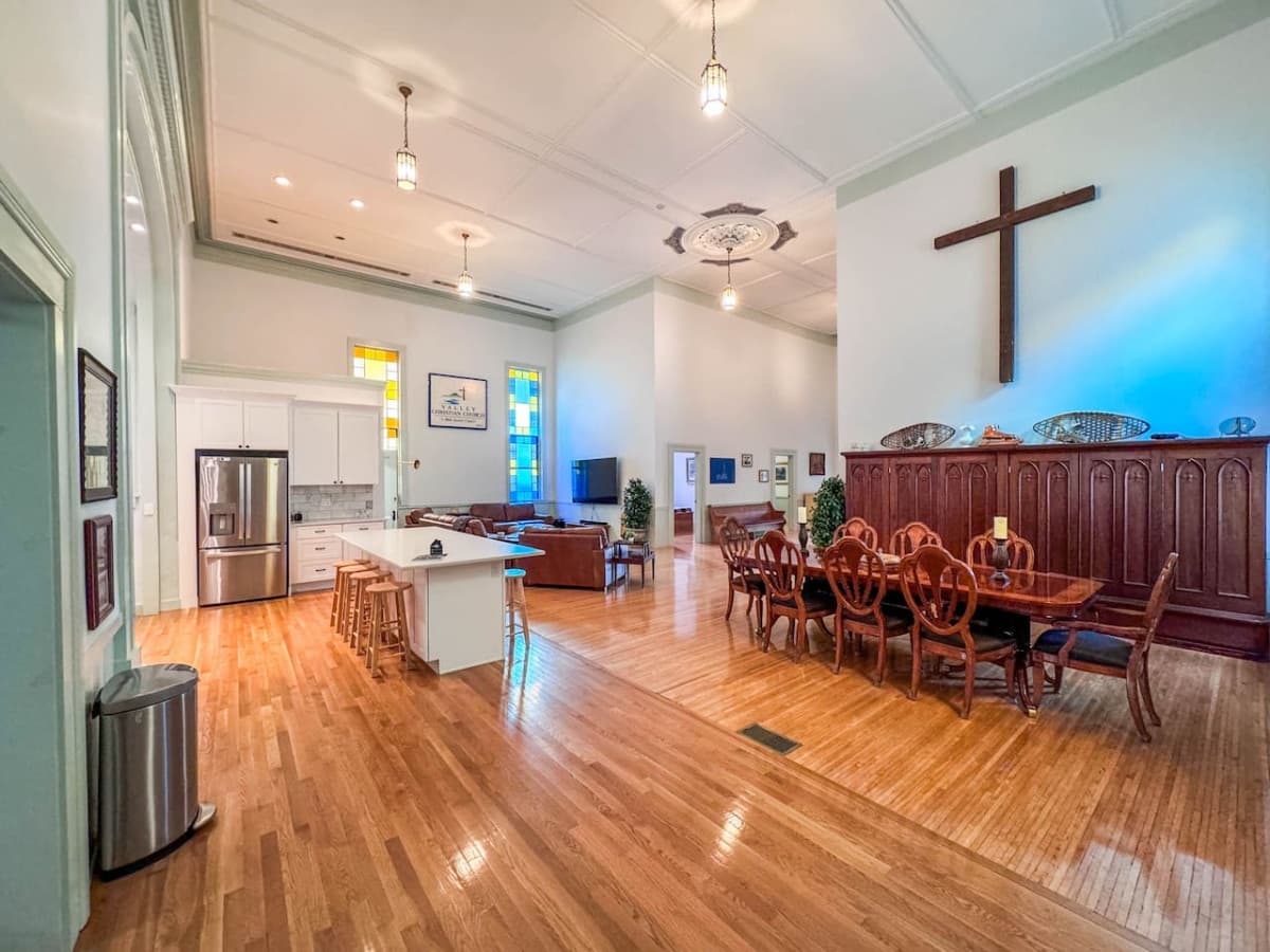 Gallery Image 16
