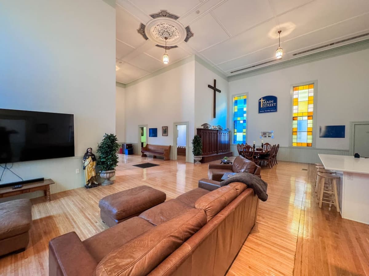Gallery Image 18