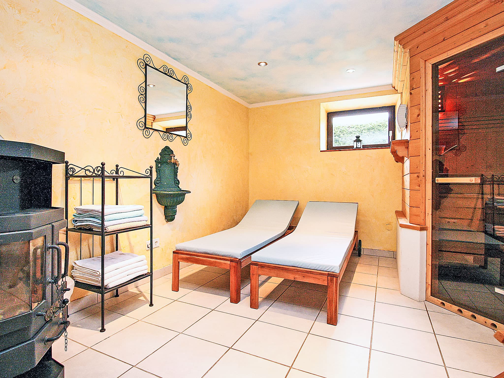 Bathroom / Wellness