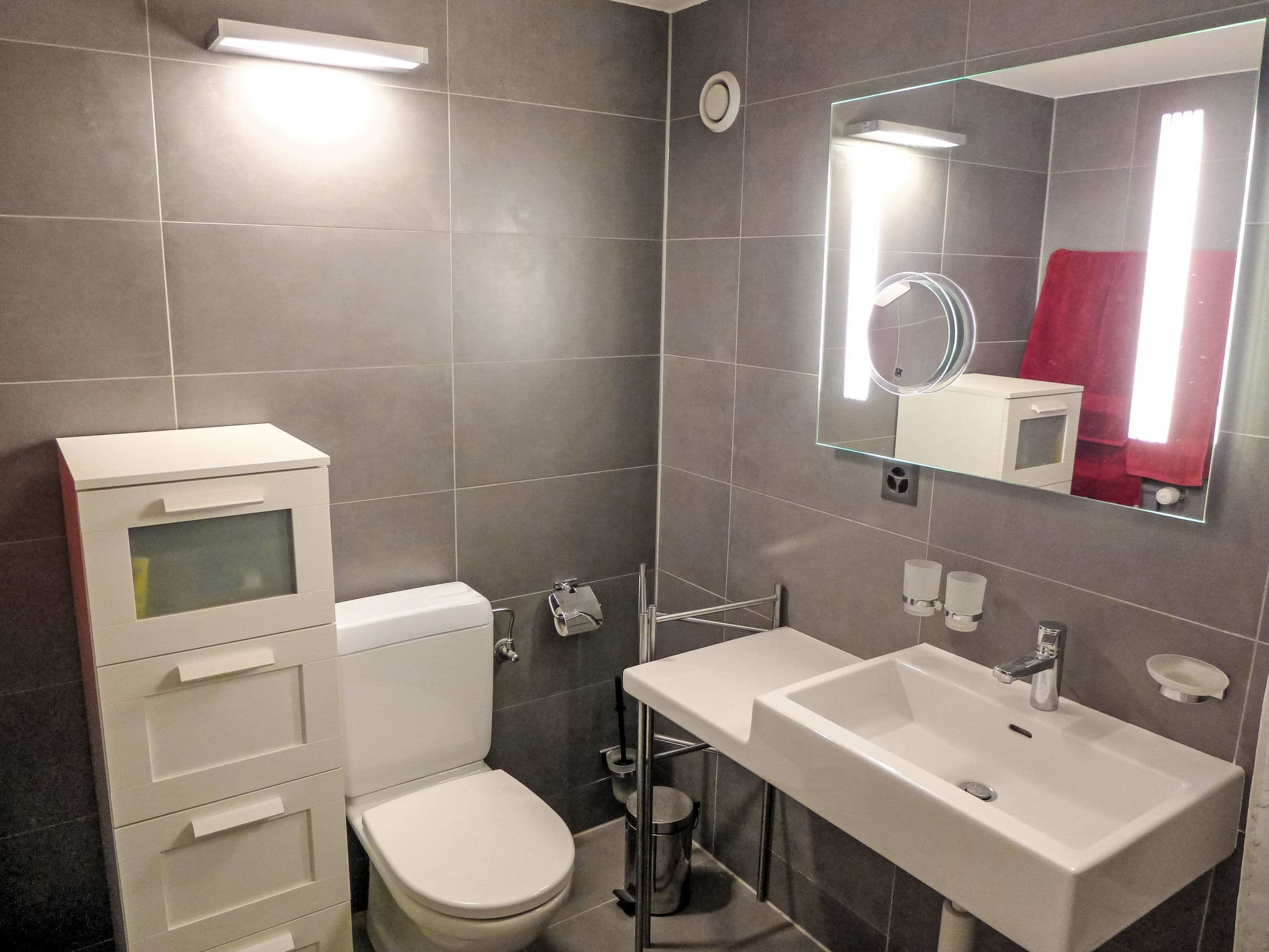 Bathroom / Wellness