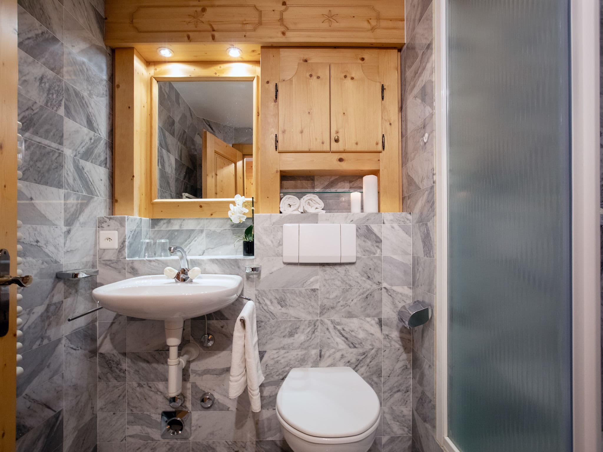 Bathroom / Wellness