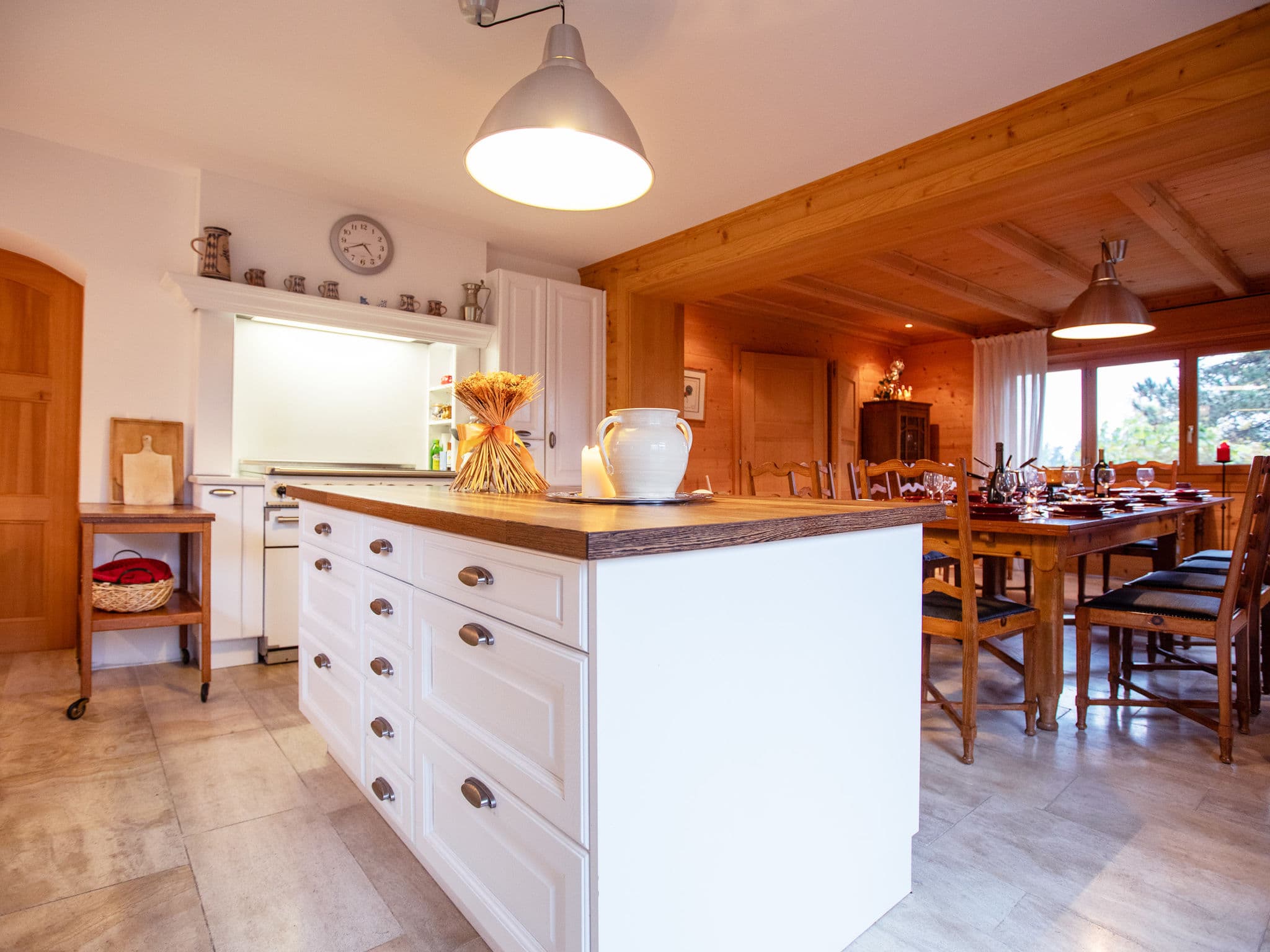 Kitchen / Dining Room