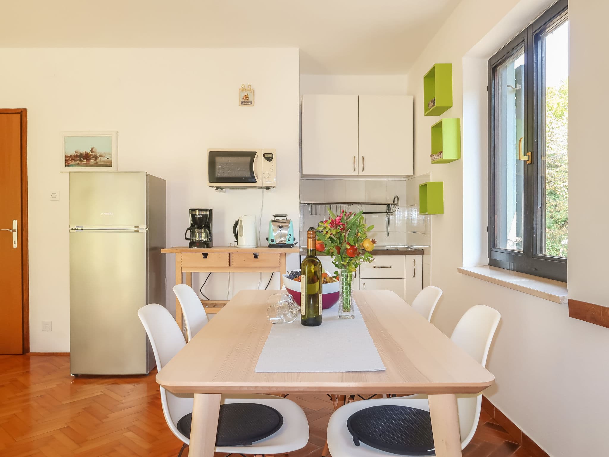 Kitchen / Dining Room